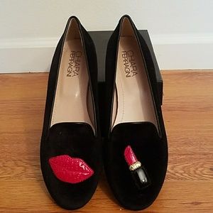 Black velvet Chiara Ferragni lips & lipstick flats